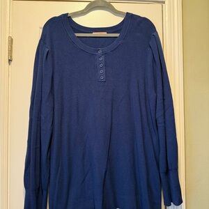 Women's Blue Crew Neck Sweater